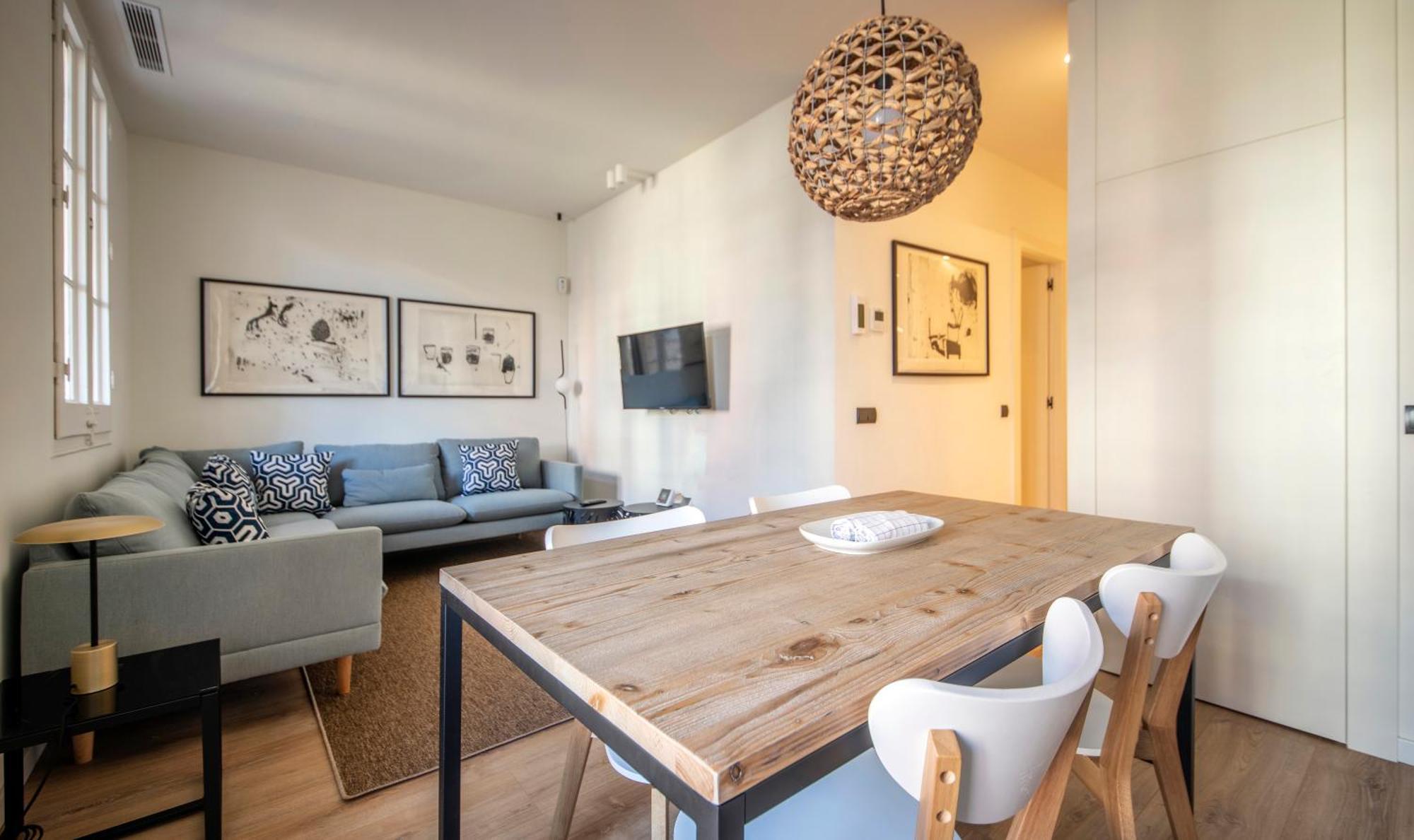 Apartamento De Cuatro En Carrer Diputacio Barcelona