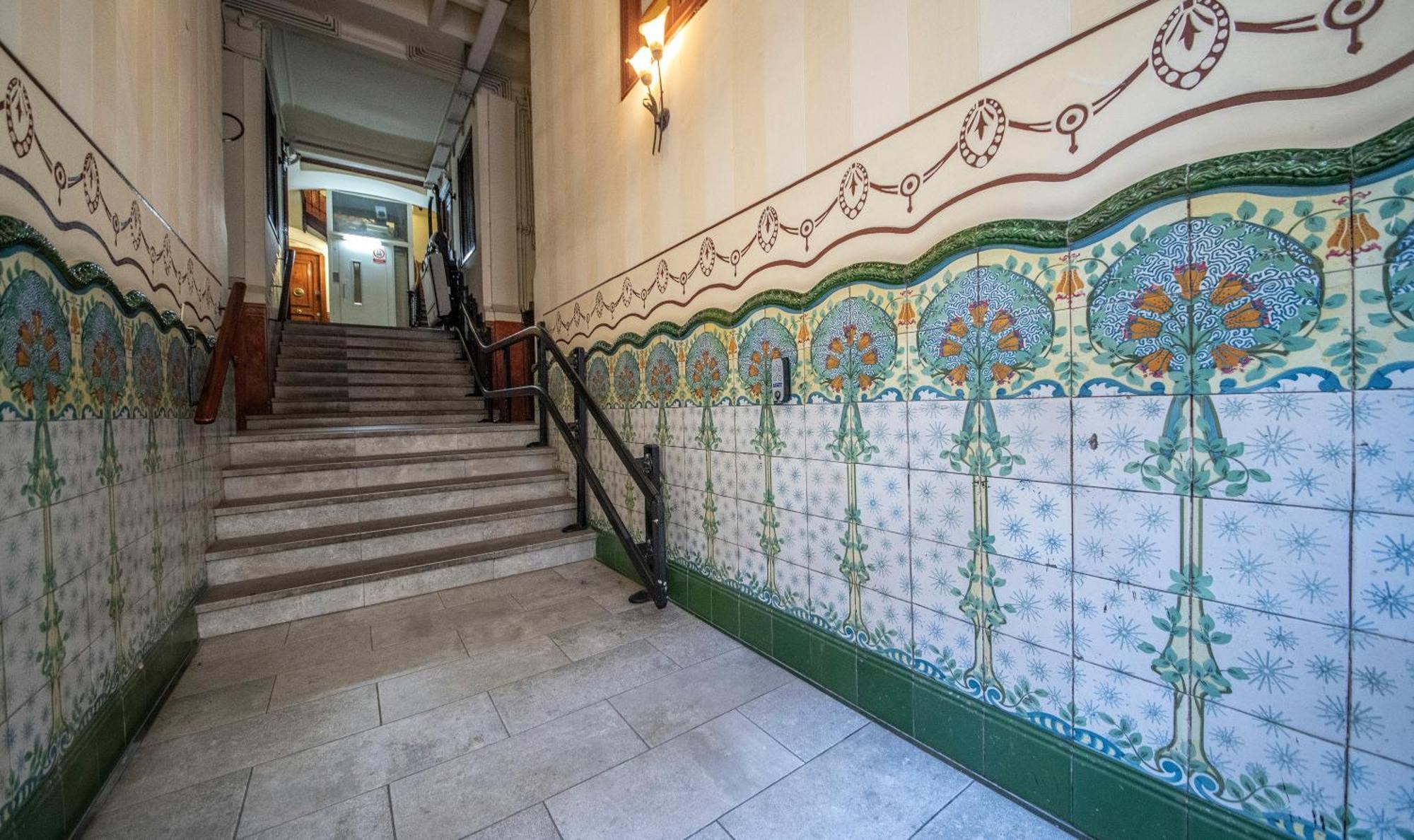 De Cuatro En Carrer Diputacio Apartamento Barcelona
